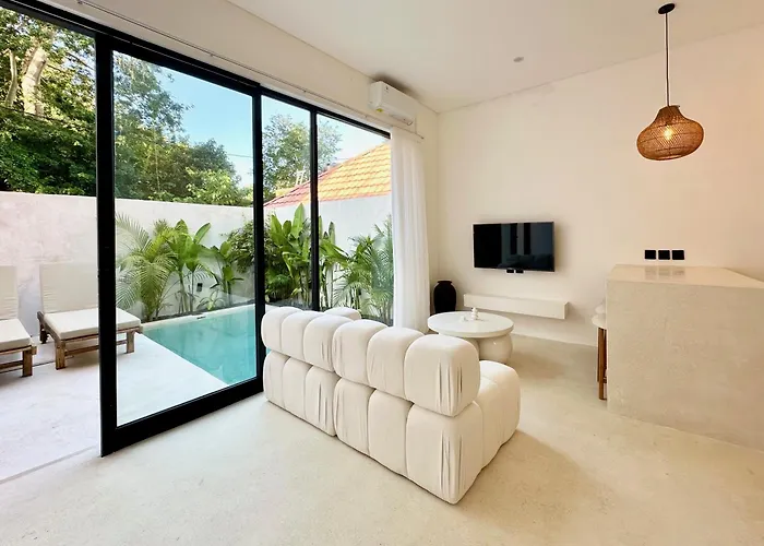 The Ulu Hills 4*