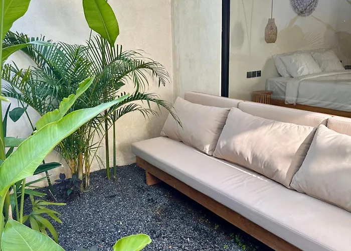Otel The Ulu Hills 4*